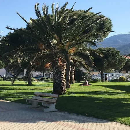 Hameau Au Soleil Apartamento *